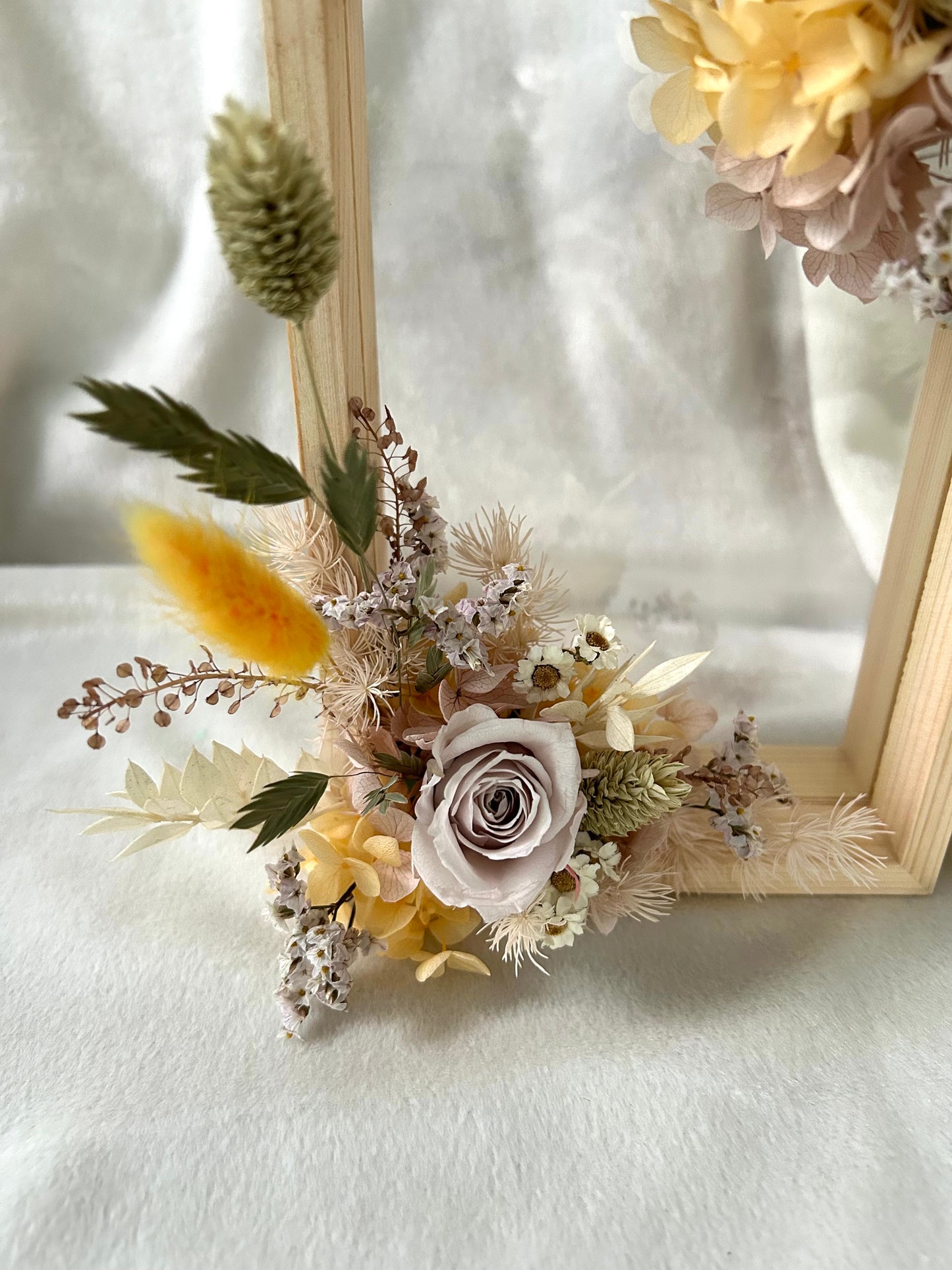 Honey Floral Frame - Small