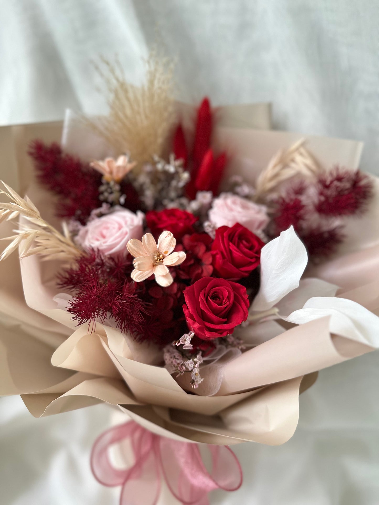 Valentine’s Day preserved flower bouquet red