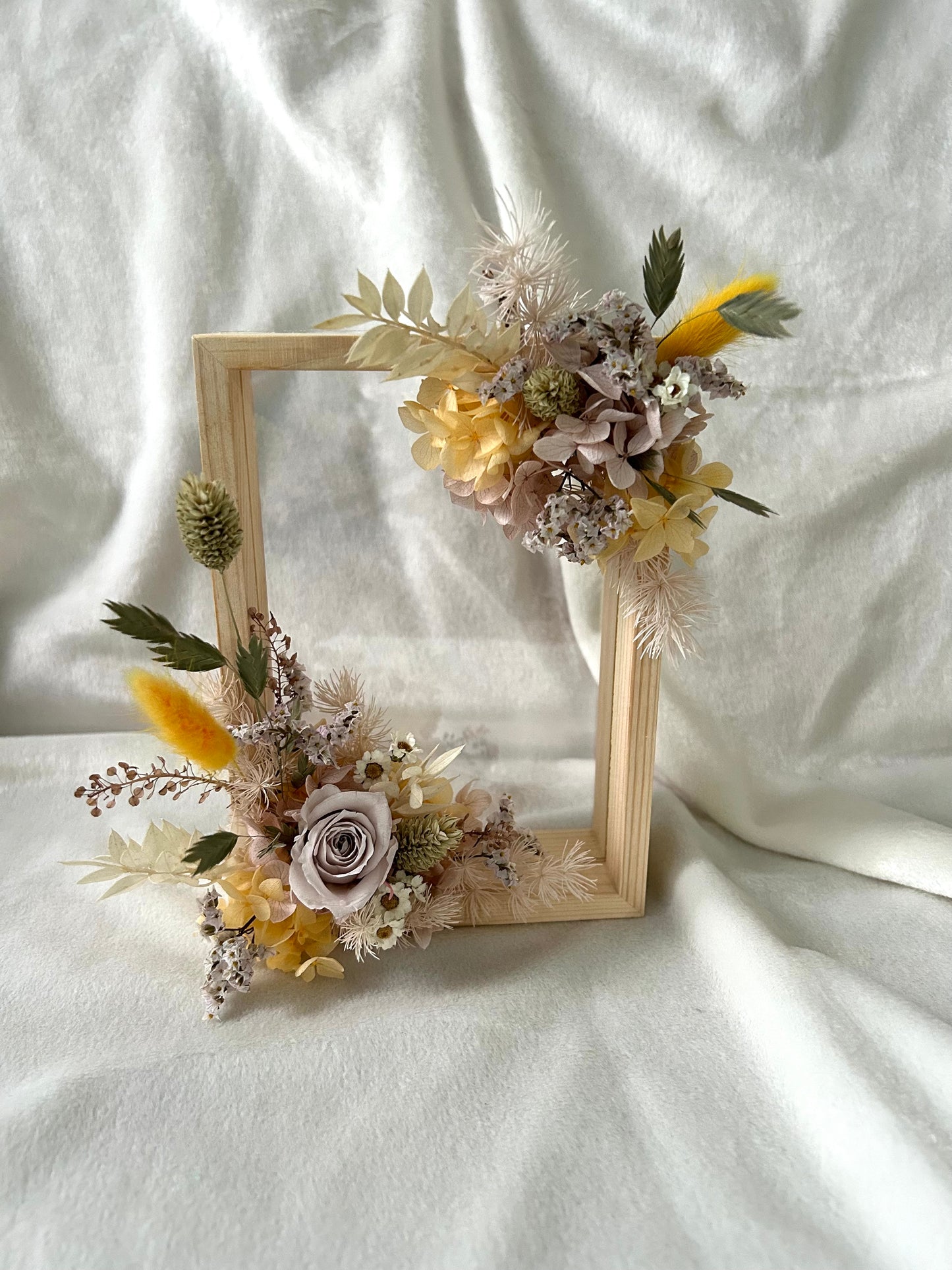 Honey Floral Frame - Small