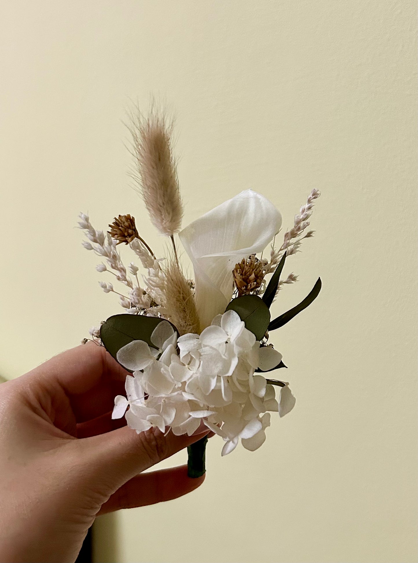 Wedding Boutonnière, Wrist Corsages and Posies