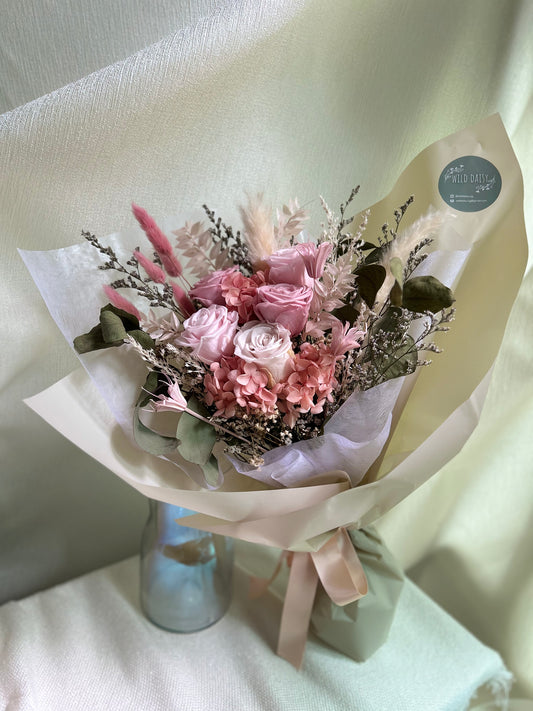 Preserved pink rose bouquet front view